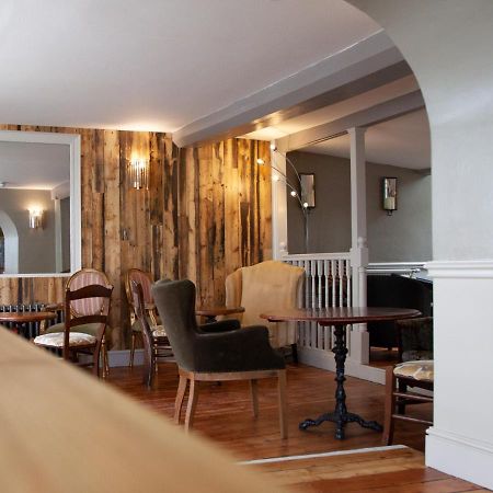 The Kings Arms Hotel Malmesbury Exterior foto